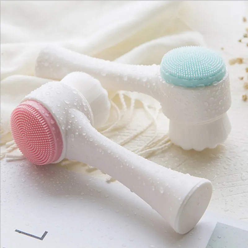 Facial Cleansing Brush